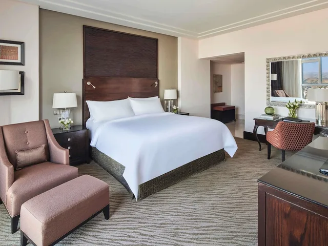 Kaaba, Junior Suite, King Bed، فندق ساعة مكة فيرمونت(Makkah Clock Royal Tower A Fairmont Hotel) 9/10