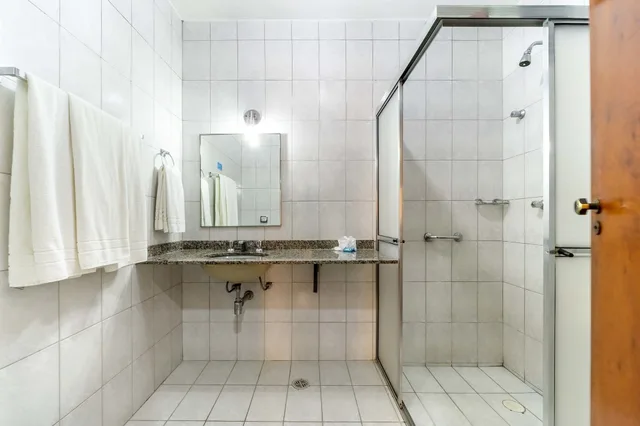 غرفة قياسية ثلاثية بسرير مزدوج وسرير فردي، Itapetinga Hotel 10/10