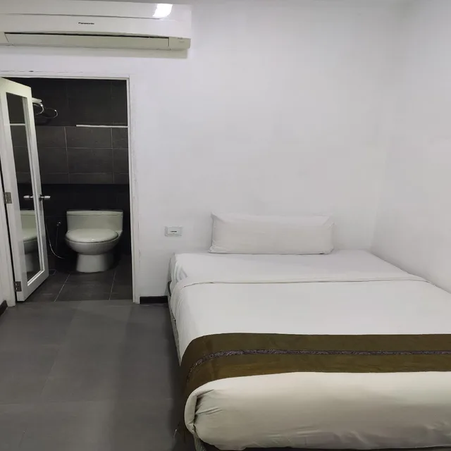 غرفة سوبيريور مفردة، Swiss Hotel 2/2