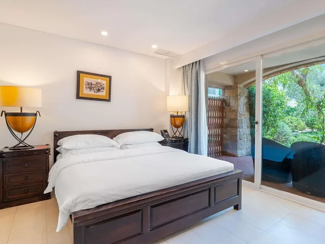 2 Bedrooms, 2 Double Beds, Pool Access, Movenpick Hotel & Resort Al Bidaa 2/10