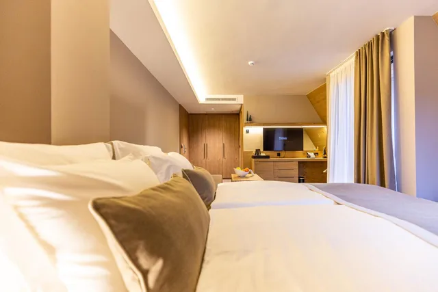 غرفة ثلاثية بإطلالة على الجبل، Hostel Feri 2/8