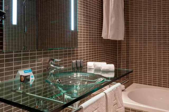 جناح بسرير كينج، AC Hotel by Marriott Madrid Airport 5/6