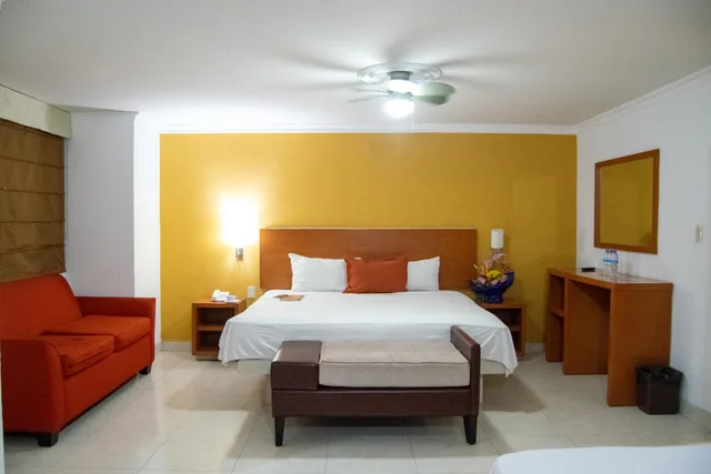 Exclusive, Suite, Hotel Grand River Plaza 5/10