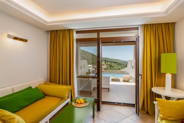 جناح سوبيريور بإطلالة على البحر، Salvator Villas Spa 8/8