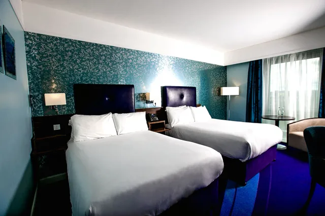 غرفة قياسية بسريرين كوين، CROWNE PLAZA BLANCHARDSTOWN 4/10