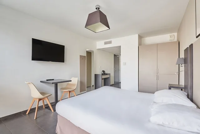 Superior, Studio, Queen Bed, Appart hotel Odalys City Marseille Centre Parc Chanot Velodrome 7/10