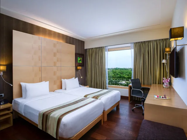 غرفة بريميير بسريرين منفصلين، NOVOTEL HYDERABAD AIRPORT 1/7