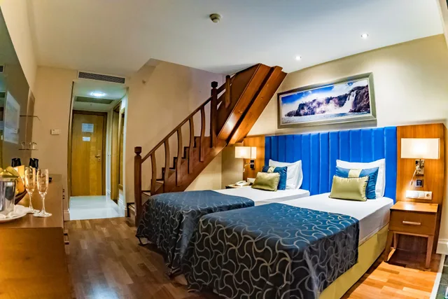 دوبلكس بسريرين منفصلين مع أريكة، Liberty Hotels Lara 1/3
