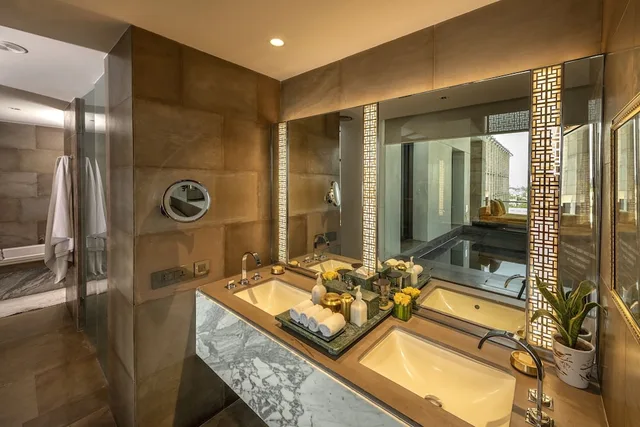 غرفة بريميير بسرير كينج بغرفة نوم واحدة بمسبح خاص، The Lodhi - A Member Of The Leading Hotels Of The World 2/4