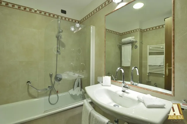 غرفة قياسية بسرير مزدوج، Hotel Athena Siena 8/8