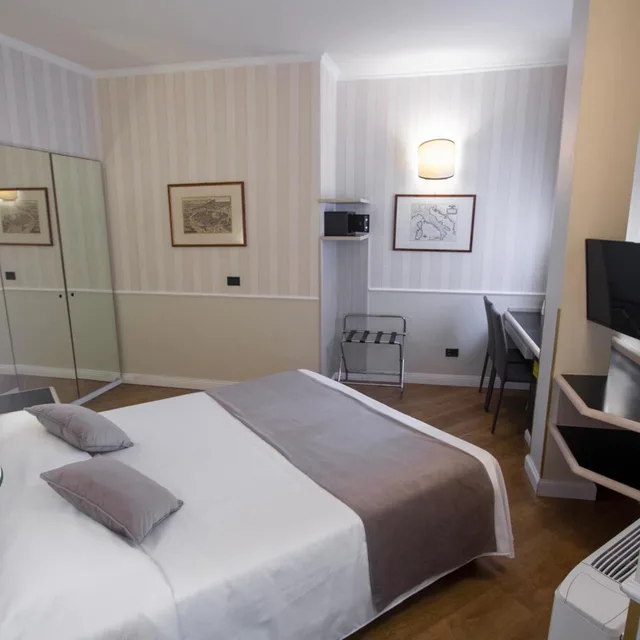 غرفة بسرير مزدوج، Flora Hotel Milan 7/10