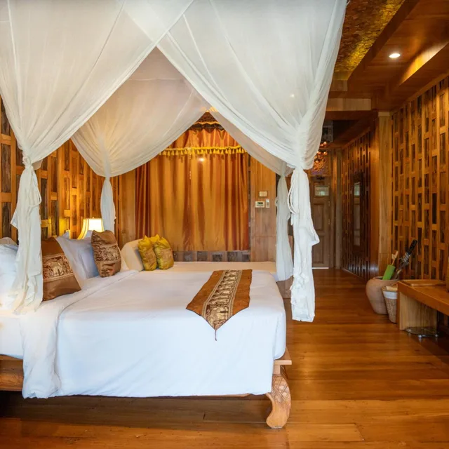 جناح بمسبح خاص، Santhiya Koh Chang Resort 1/3