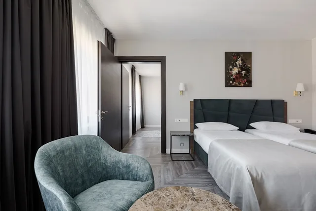 غرفة سوبيريور بسرير كوين، Victoria Hotel Klaipeda 1/4