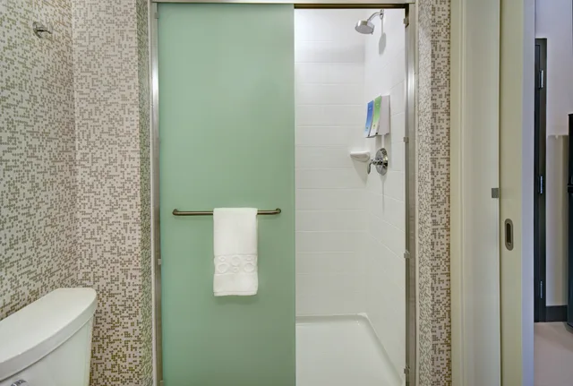استوديو بسرير كينج لذوي الإعاقة، Home2 Suites By Hilton Beloit 2/5
