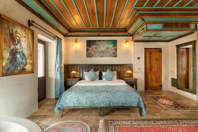 جناح ديلوكس بسرير كوين، Acer Cave Hotel 2/7