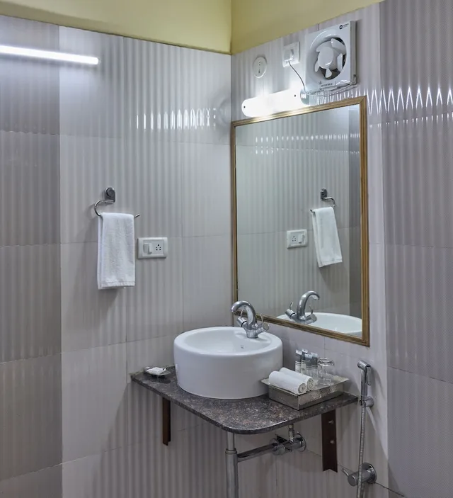 جناح بسرير مزدوج، Golden Amoon Resort 5/5