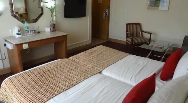 غرفة قياسية بسرير مزدوج، Regent Hotel Andheri 3/10