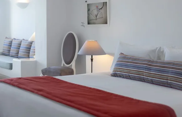 جناح بسرير مزدوج بحوض جاكوزي، Amber Light Villas 3/4