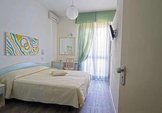 Comfort, Double or Twin Bed, Balcony, Vienna Hotel 1/4