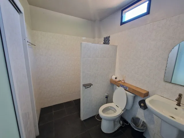 غرفة بسرير كوين بإطلالة على الحديقة بحمام خاص، Rim Khao Jungle Resort Koh Lanta 7/10