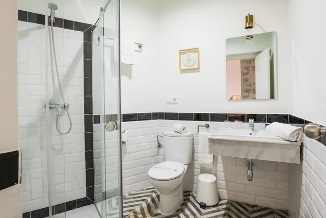 غرفة قياسية بسرير مزدوج، Hostal Jardin De La Alameda 5/5