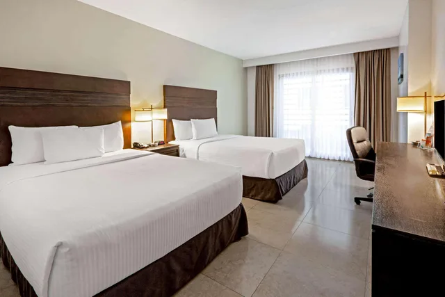 Deluxe, Family, 2 Queen Beds, Wyndham Garden Cancun Downtown 1/4