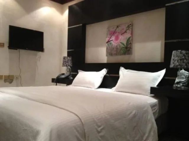 استوديو بسرير مزدوج، كومفورت إن أليرموك(Comfort Inn Al Yarmouk) 2/2