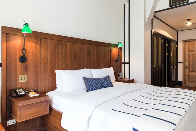 Super, King Bed، American Trade Hotel 1/4
