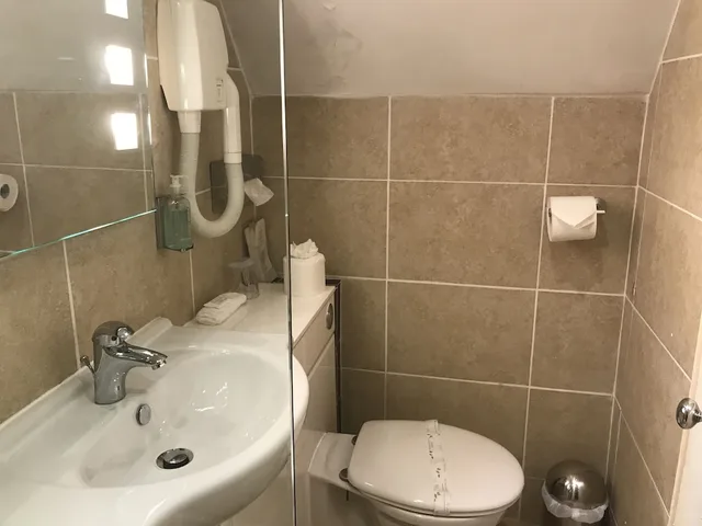 غرفة مفردة، Pier Hotel 8/8