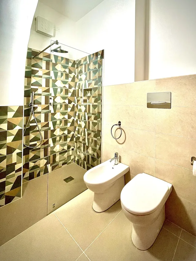 Deluxe, Quadruple, Double and Twin Beds, Castle View, Patio, Hotel Villa de Pasquale 5/6