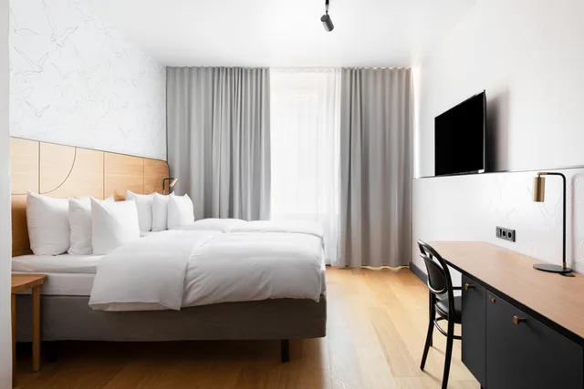 غرفة قياسية بسريرين منفصلين، Solo Sokos Hotel Helsinki 1/5