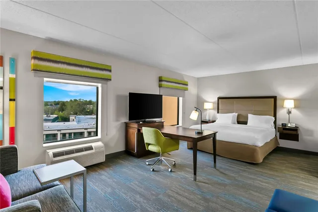 جناح استوديو بسرير كينج، Hampton Inn Suites Baltimore Woodlawn 1/3