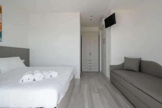 Deluxe, Double Bed, Sea Front، Hotel Boston 4/10