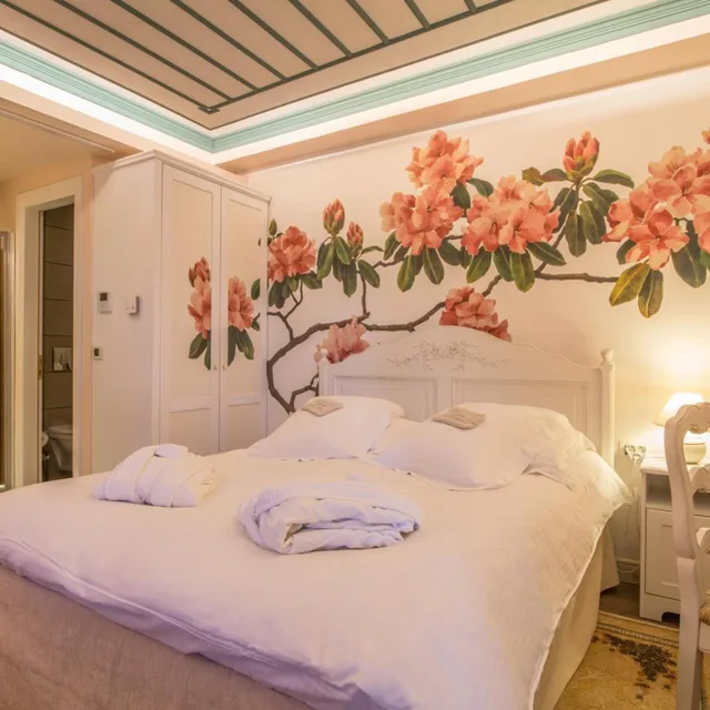 Deluxe, Double Bed, Pirrion Hotel 2/8