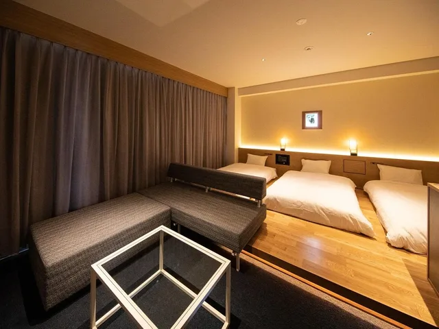 Semi Room, Deluxe, Triple, 3 Semi Double Beds، AMANEK Beppu YULA-RE 1/2