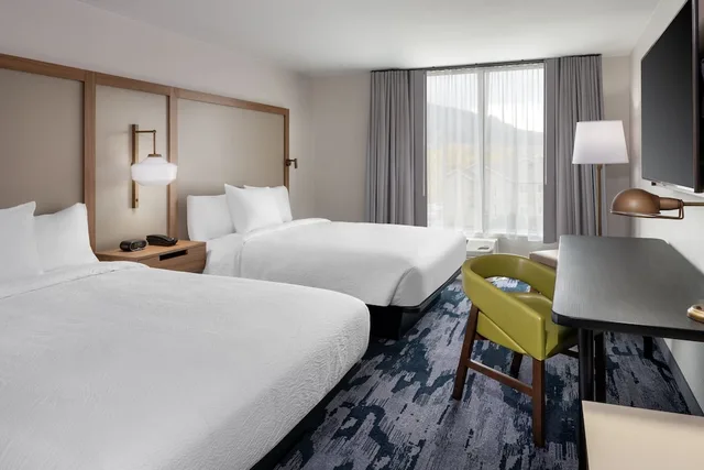 غرفة بسريرين كوين بإطلالة على الجبل، Fairfield Inn Suites Boulder 2/3
