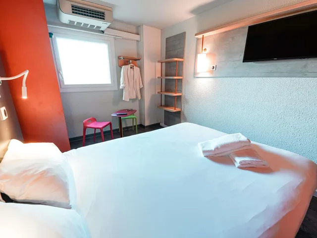 غرفة ثلاثية بسرير بطابقين، Ibis Budget Marseille Vieux Port 4/10