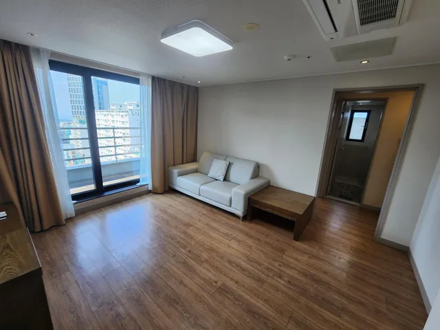 جناح بشرفة، Haema Hotel 4/10