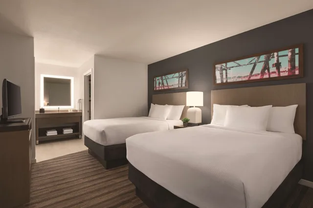 2 Bedrooms, Deluxe, Suite, Hyatt House Boston/Burlington 2/7