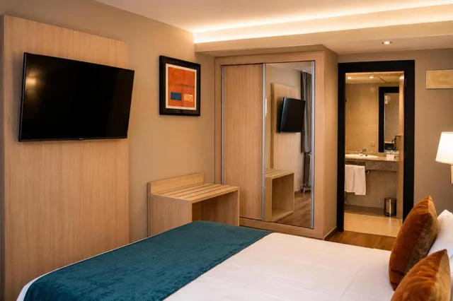 غرفة داخلية بسرير مزدوج بدون إطلالة، Hotel Best Andorra Center 8/10