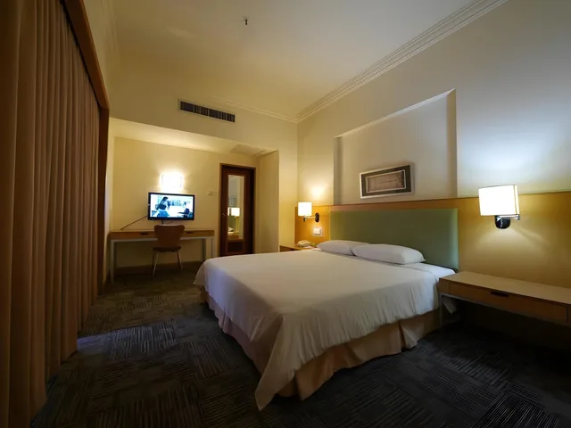 جناح تنفيذي، Premier Hotel 2/2