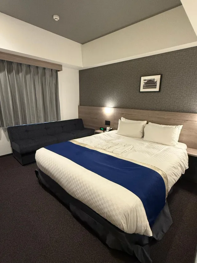 غرفة تنفيذية بسرير مزدوج مع أريكة بحوض استحمام، Best Western Plus Hotel Fino Osaka Kitahama 6/10