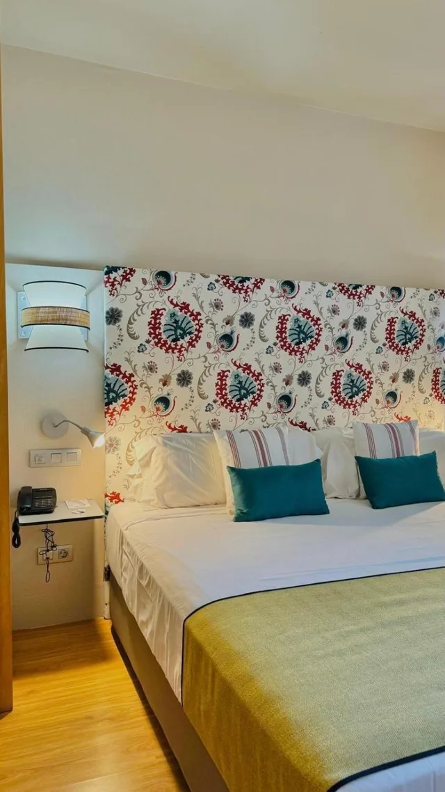 غرفة بسرير مزدوج بشرفة، Hotel Itaca Jerez 9/10
