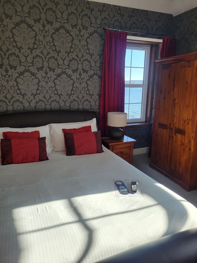 غرفة ديلوكس بسرير كوين بإطلالة على البحر، North Kessock Hotel 1/4