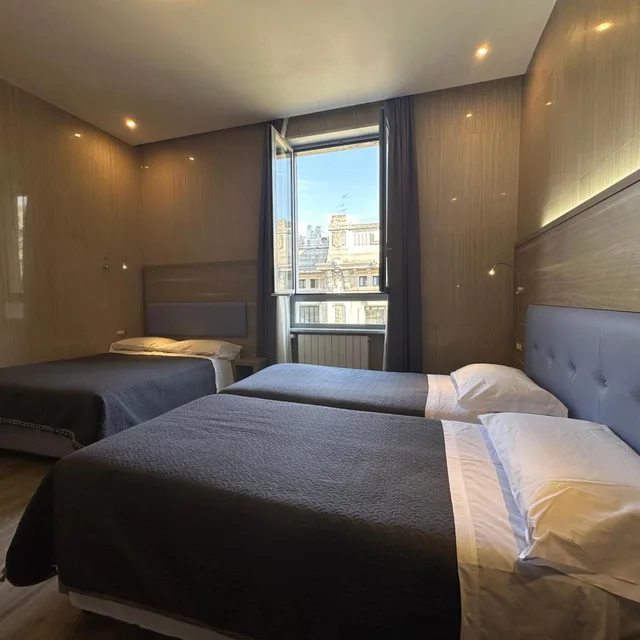 غرفة رباعية بسرير فردي، Hotel Midway 5/10