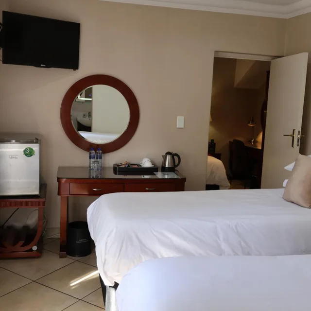 غرفة فاخرة بغرفتي نوم، Lakeview Boutique Hotel Conference Centre 3/8