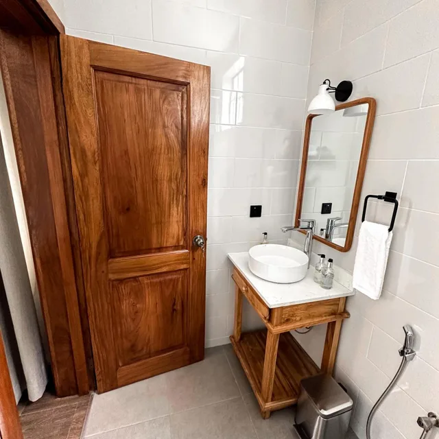 غرفة ديلوكس بسرير مزدوج بشرفة، Altezza Lodge 6/6