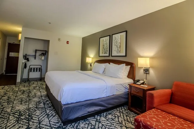 غرفة بسرير كينج لذوي الإعاقة، Country Inn & Suites by Radisson, Convention Center 2/10