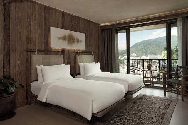 2 Bedrooms, Suite, City View, Dinso Resort 3/10