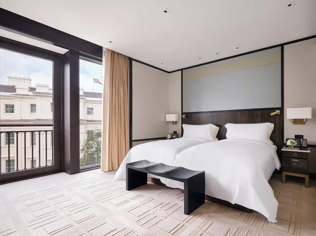 جناح بريميير بسريرين مزدوجين، The Peninsula London 1/5